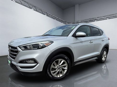 Used 2017 Hyundai Tucson SE image 26