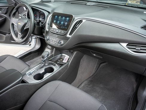 Used 2024 Chevrolet Malibu LT FWD image 29