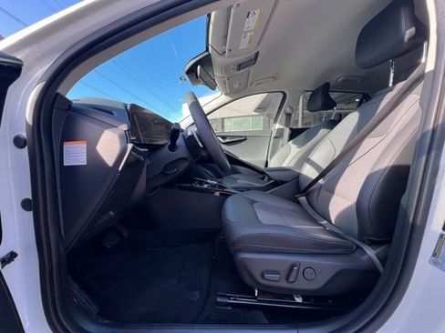 Used 2023 Kia Niro Wind w/ Wind Preserve Package image 15