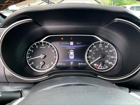 Used 2023 Nissan Maxima SR w/ Sport Mat Group FWD image 26