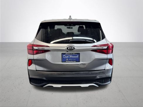 Used 2021 Kia Seltos LX AWD/4WD image 5