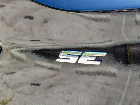 Used 2016 Ford Escape SE FWD image 29