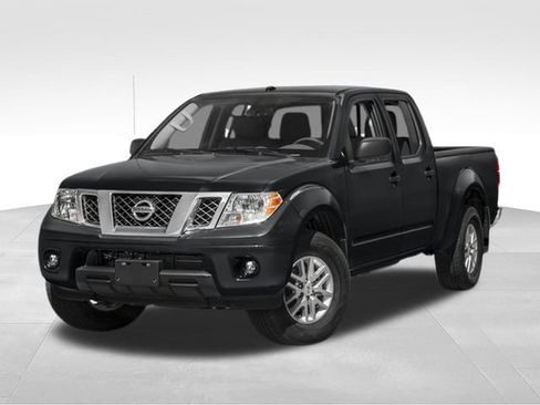 Used 2017 Nissan Frontier SV w/ SV Value Truck Package RWD image 4