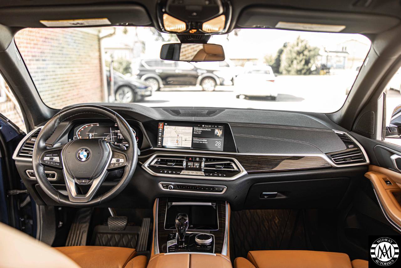 Used 2021 BMW X5 xDrive40i w/ Convenience Package AWD/4WD image 17