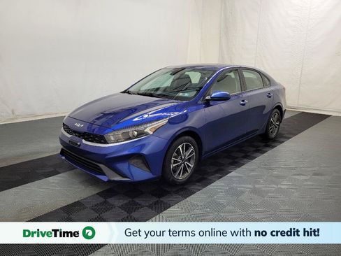Used 2023 Kia Forte LXS FWD image 1