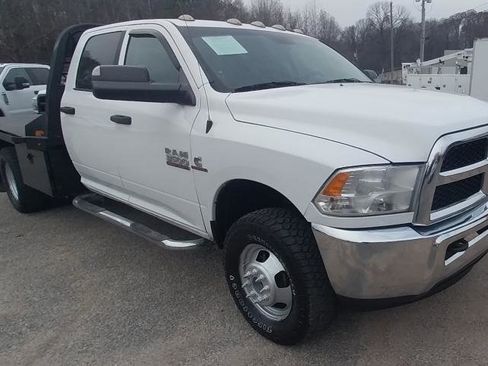 Used 2017 RAM 3500 SLT w/ Quick Order Package 29G SLT AWD/4WD image 5