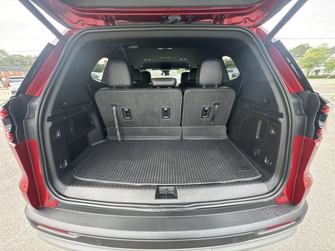Certified 2024 GMC Acadia Elevation w/ Luxury Package AWD/4WD image 20