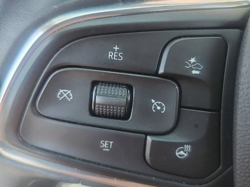 Used 2024 Buick Encore GX Avenir w/ Avenir Technology Package FWD image 7