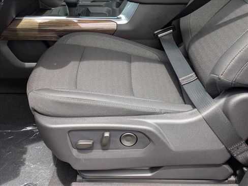 New 2026 Chevrolet Silverado 1500 LT w/ Convenience Package II image 4