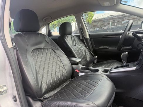 Used 2017 Nissan Sentra SV FWD image 13