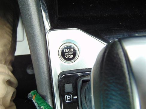 Used 2024 Nissan Altima 2.5 SV image 27