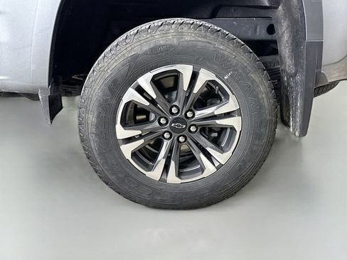 Used 2022 Chevrolet Colorado Z71 image 32