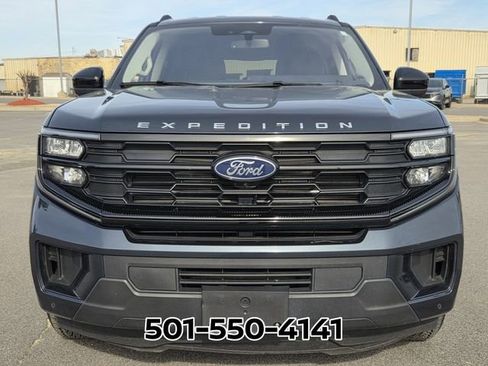 Used 2025 Ford Expedition Max Active image 5