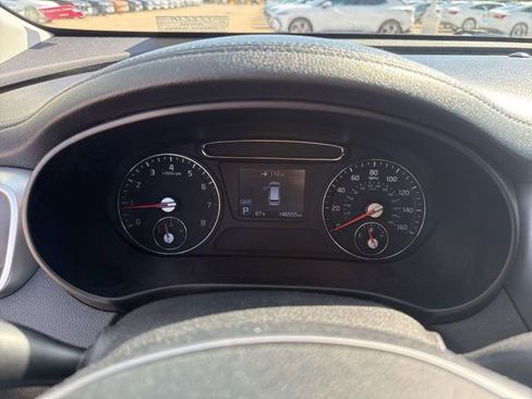 Used 2019 Kia Sorento S image 13