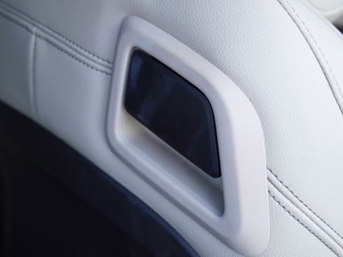 Certified 2023 BMW 430i 430i w/ M Sport Package image 36