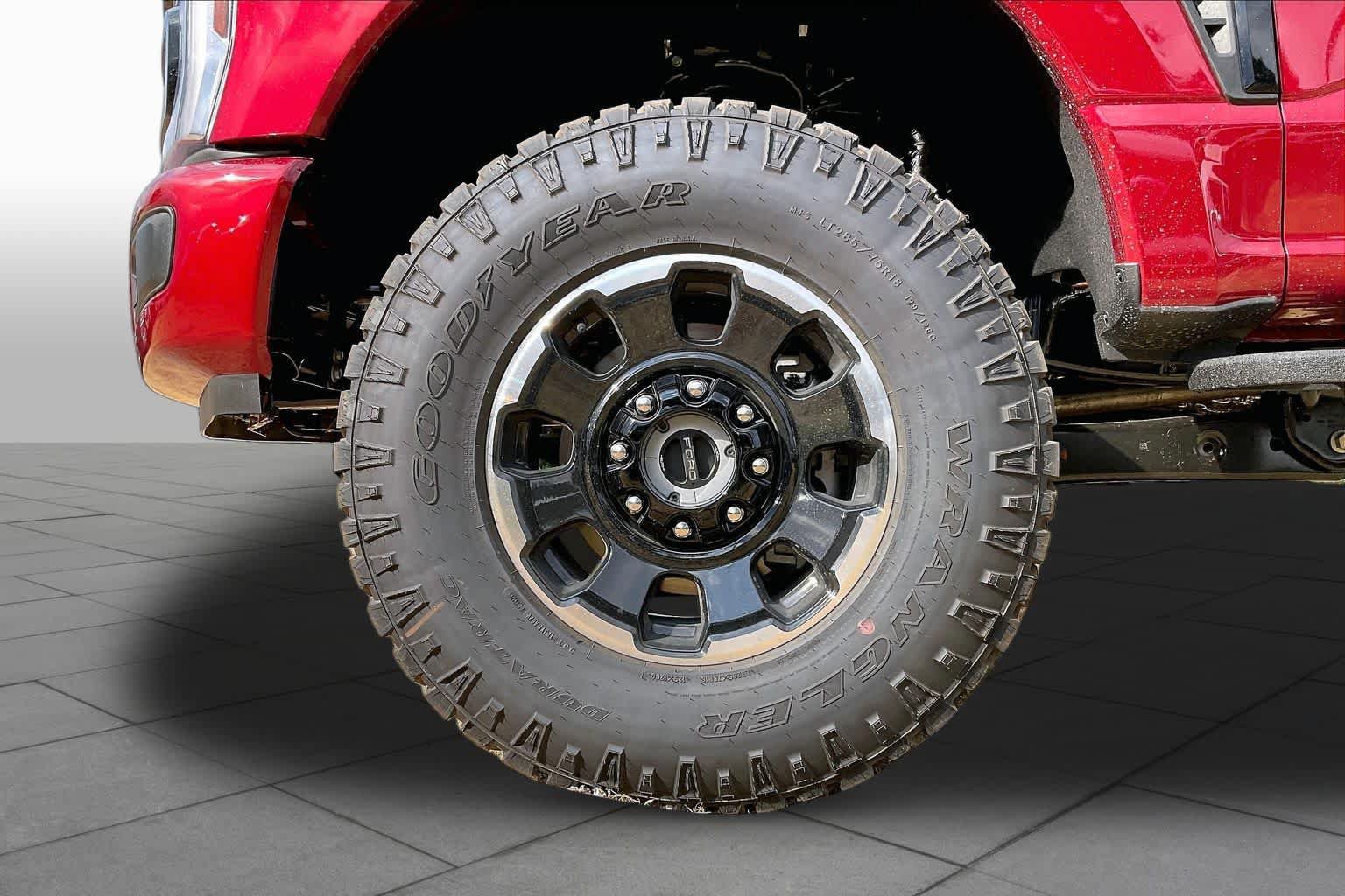 New 2026 Ford F250 XLT w/ XLT Premium Package AWD/4WD image 8