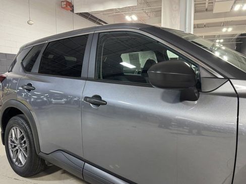 Used 2023 Nissan Rogue S AWD/4WD image 5