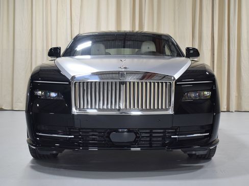 New 2024 Rolls-Royce Spectre w/ Spectre Launch Package image 12