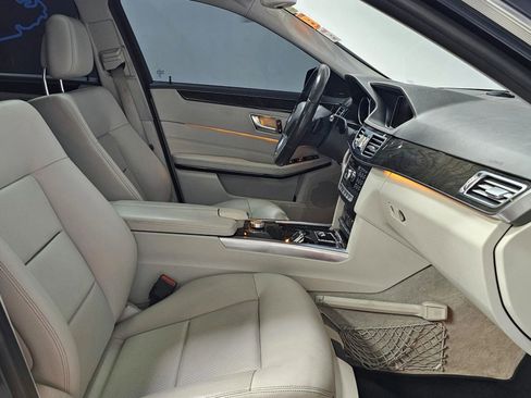 Used 2014 Mercedes-Benz E 350 E 350 Sedan 4D image 34