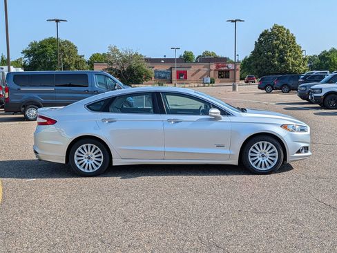 Used 2014 Ford Fusion Energi Titanium FWD image 8