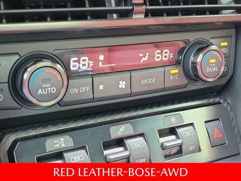 Used 2021 Nissan GT-R Premium AWD/4WD image 32