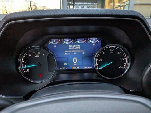 Used 2022 Ford F150 XLT w/ Equipment Group 302A High image 17