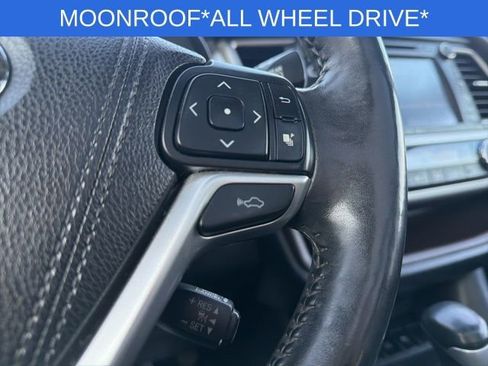 Used 2015 Toyota Highlander Limited Platinum image 34