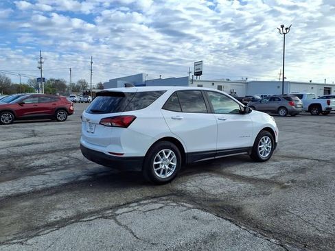 Used 2024 Chevrolet Equinox LS w/ LS Convenience Package FWD image 21