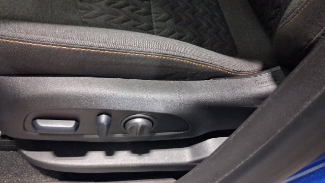 Used 2024 Chevrolet Equinox LT FWD image 27