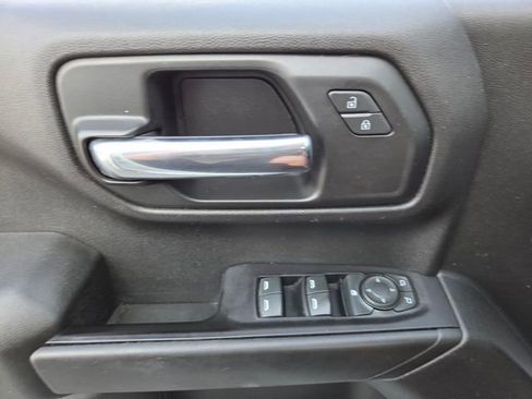 Used 2019 Chevrolet Silverado 1500 Custom w/ Custom Value Package image 23