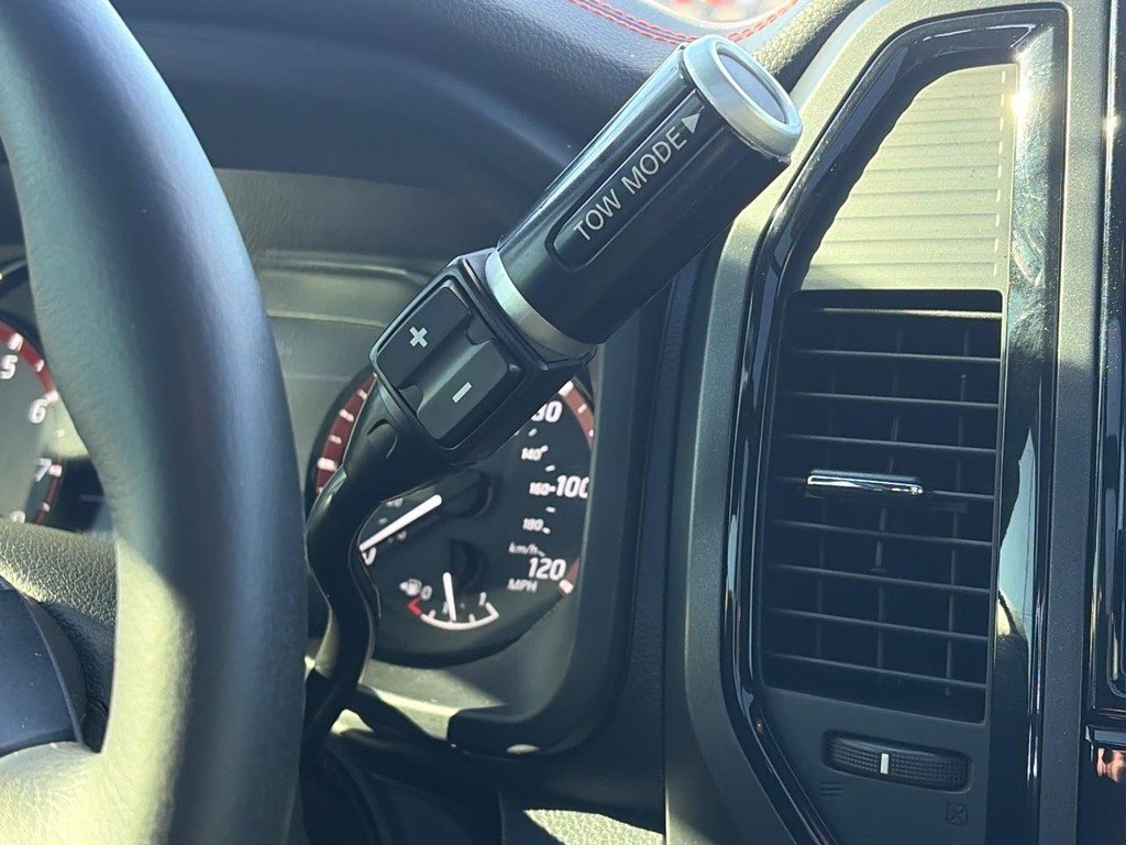 Used 2023 Nissan Titan PRO-4X w/ Pro-4x Convenience Package AWD/4WD image 20