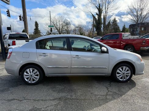 Used 2011 Nissan Sentra 2.0 S image 6