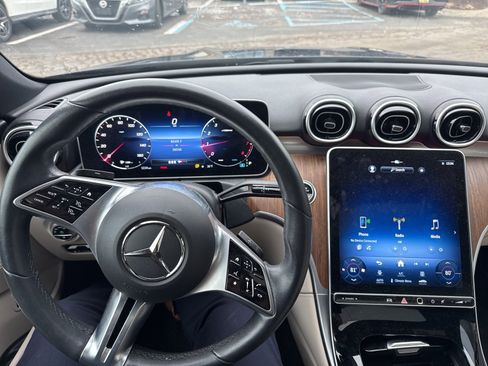 Used 2023 Mercedes-Benz C 300 4MATIC Sedan image 10