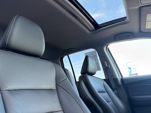 Used 2023 Honda Ridgeline RTL-E image 15