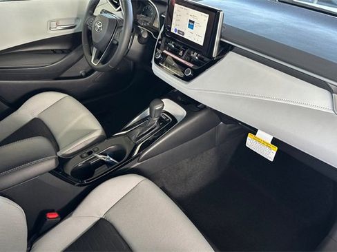 Used 2026 Toyota Corolla SE image 14