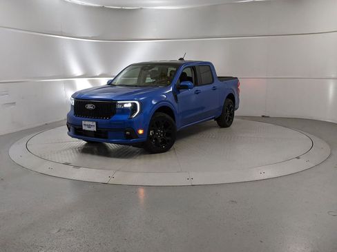 New 2026 Ford Maverick Lobo image 6