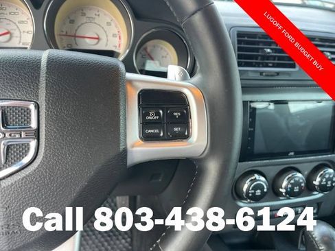 Used 2012 Dodge Challenger R/T RWD image 18
