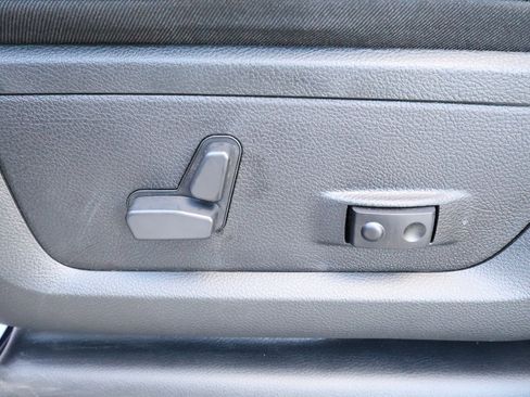 Used 2023 RAM 2500 Laramie w/ Night Edition image 14