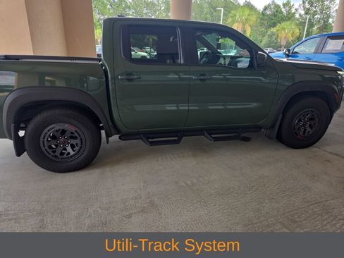 Used 2025 Nissan Frontier Pro-X w/ Pro Convenience Package RWD image 7