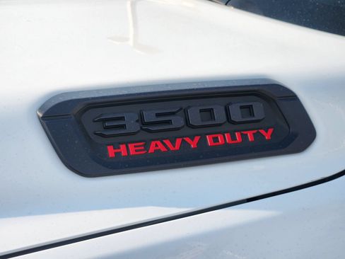New 2027 RAM 3500 Big Horn AWD/4WD image 11
