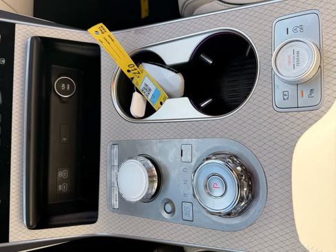 Used 2026 Genesis GV80 3.5T Prestige image 18