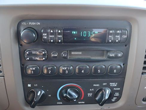 Used 1997 Ford F150 Lariat RWD image 16