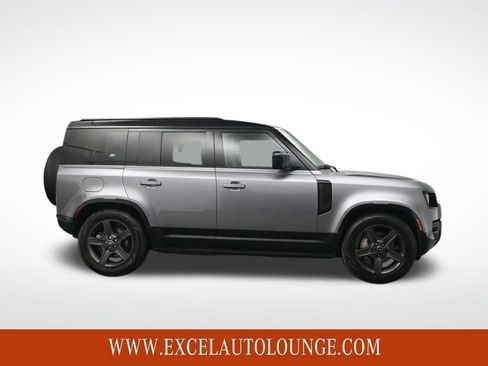 Used 2023 Land Rover Defender 110 X-Dynamic SE image 7