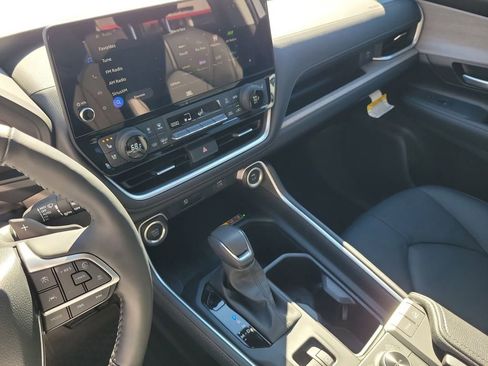 New 2026 Toyota Grand Highlander Platinum image 27