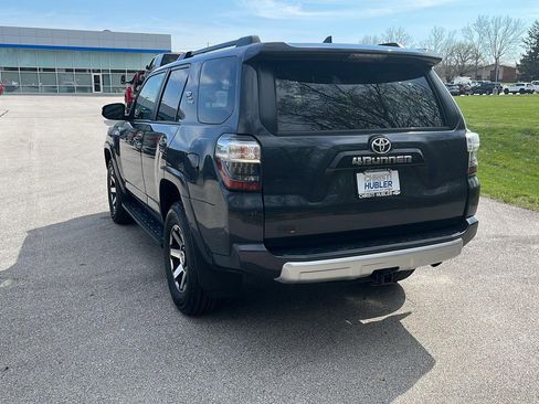 Used 2024 Toyota 4Runner TRD Off-Road AWD/4WD image 3
