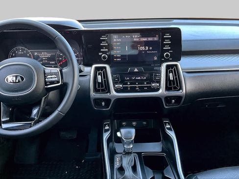 Used 2021 Kia Sorento S w/ Panoramic Sunroof Package FWD image 7