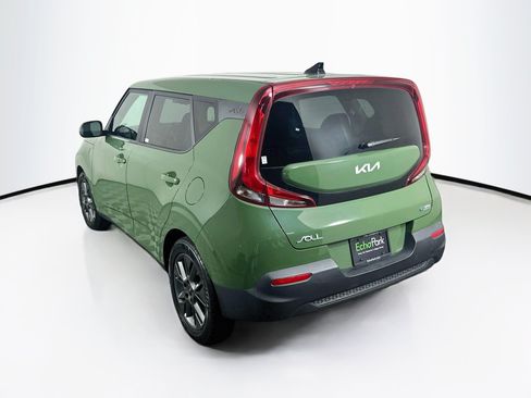 Used 2022 Kia Soul EX FWD image 5