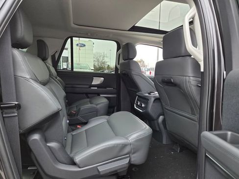 New 2026 Ford Expedition Max Active RWD image 39