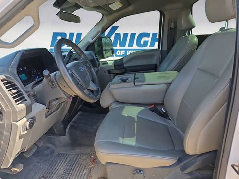 Used 2022 Ford F250 XL w/ STX Appearance Package image 9