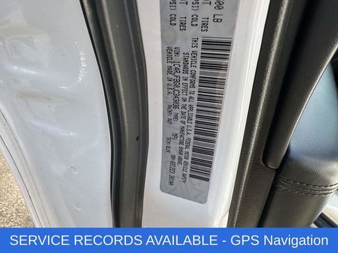 Used 2018 Jeep Grand Cherokee Limited w/ Luxury Group II image 7